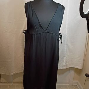 Shade & Shore Black V-Neck Swim Coverup With Splits On Each Side Size M
